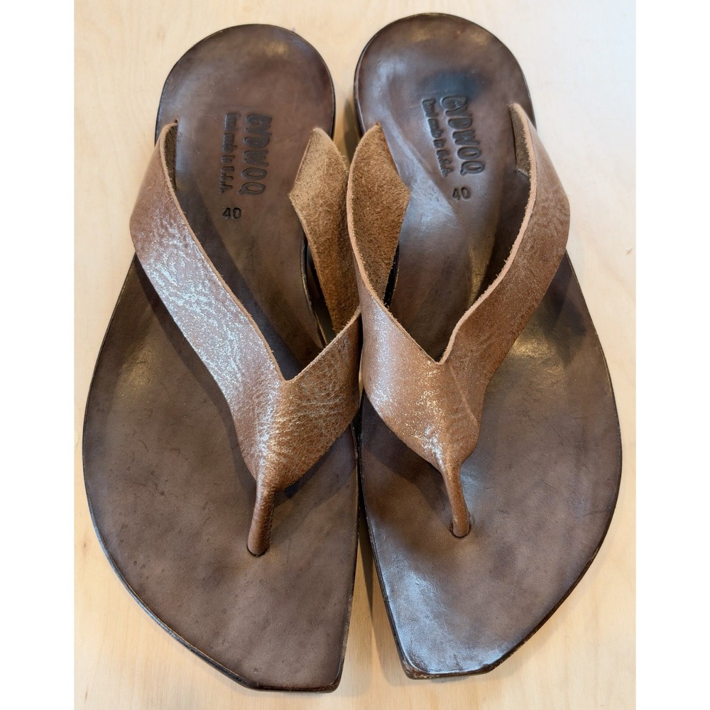 Cydwoq Handmade Leather Thong Sandals 40 - Metallic Bronze Boho Flip Flops US 10